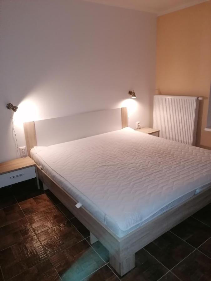 Apartman ז'ילינה מראה חיצוני תמונה