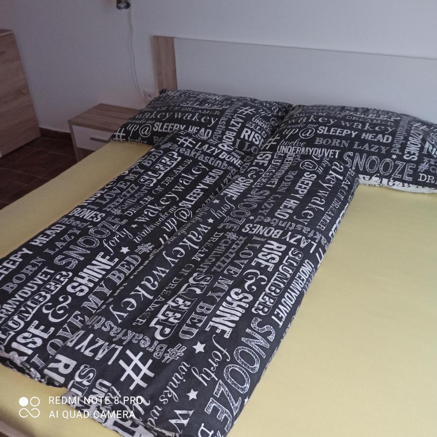 Apartman ז'ילינה מראה חיצוני תמונה